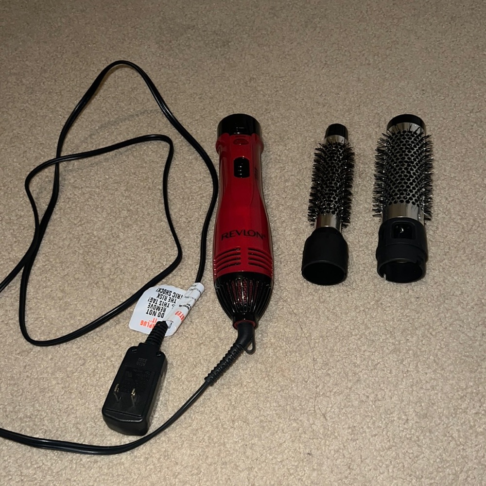 Revlon Ionic Technology Perfect Heat & Style Hair Dryer - Picture 2 of 5